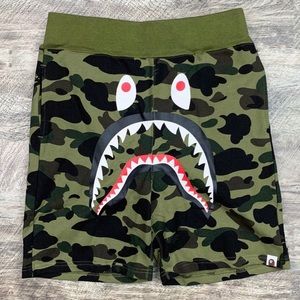 BAPE shorts OG camo green